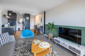 Newtown Tranquility Spacious 2-Bedroom Apartment